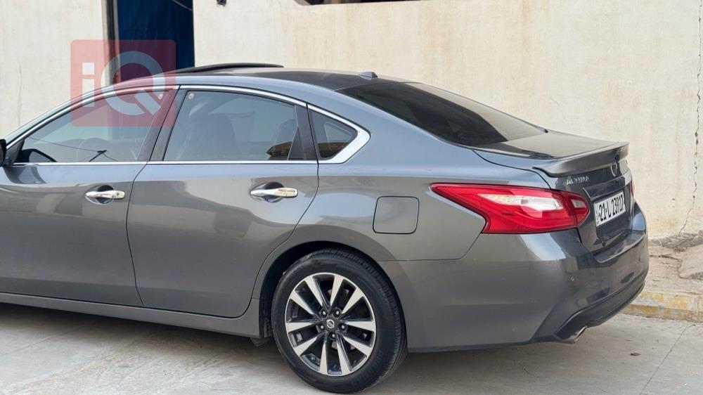 نیسان ئەلتیما